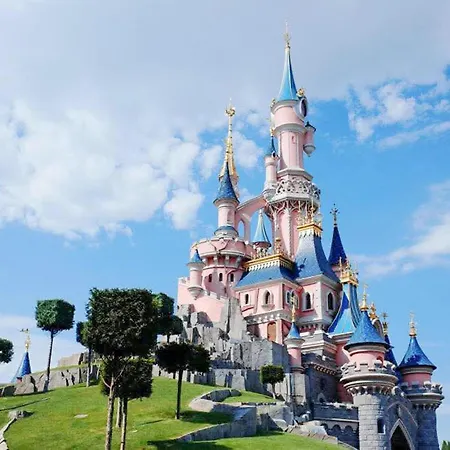 Holiday home Jolie Maison Proche Riviere *